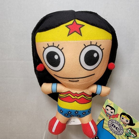 Wonder Woman Mini Plush NWT - Picture 1 of 5